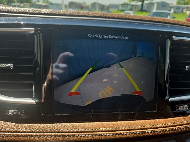 2018 Chrysler Pacifica Limited West Burlington IA