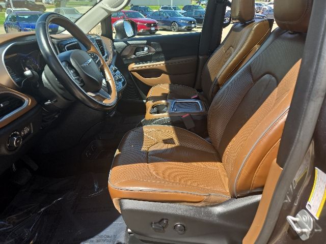 2018 Chrysler Pacifica Limited West Burlington IA