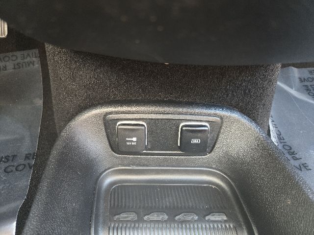 2018 Chrysler Pacifica Limited West Burlington IA
