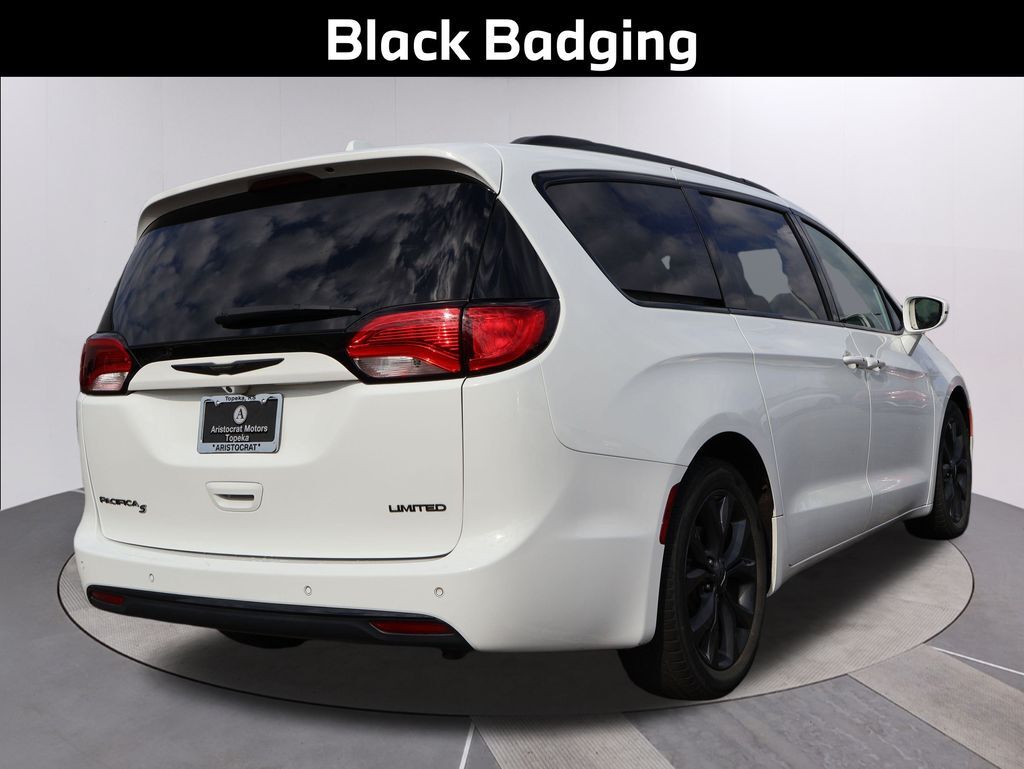 2018 Chrysler Pacifica Limited San Clemente CA