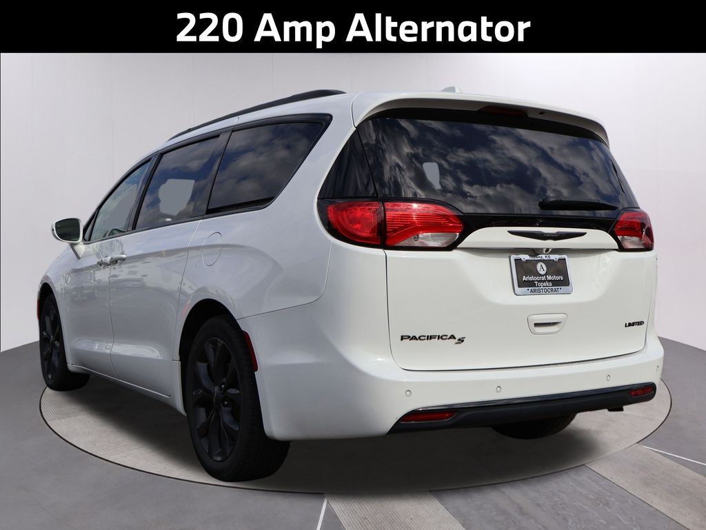 2018 Chrysler Pacifica Limited San Clemente CA