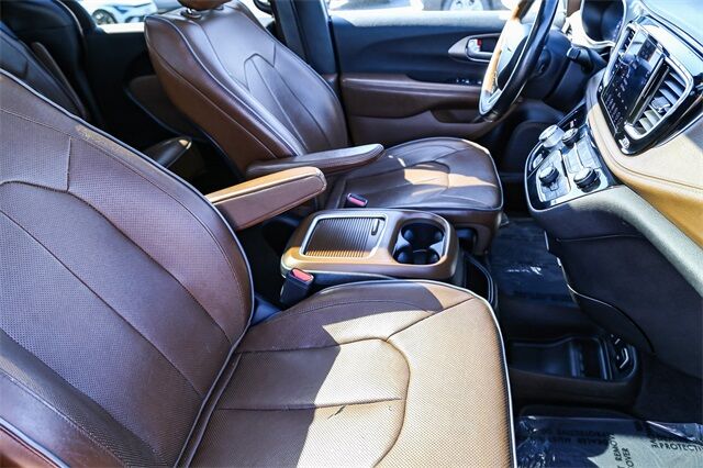 2018 Chrysler Pacifica Limited Tacoma WA