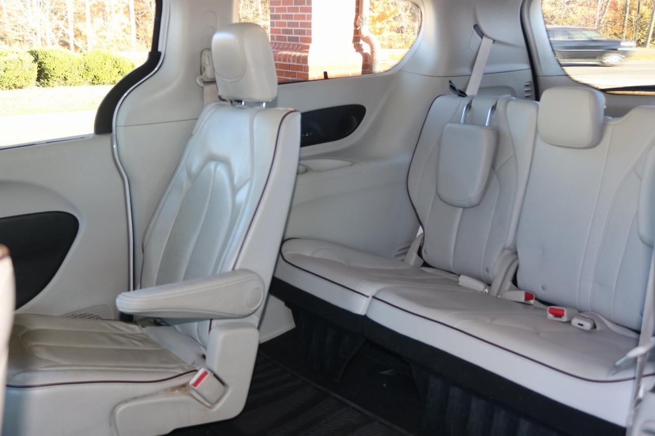 2018 Chrysler Pacifica Limited Fredericksburg VA