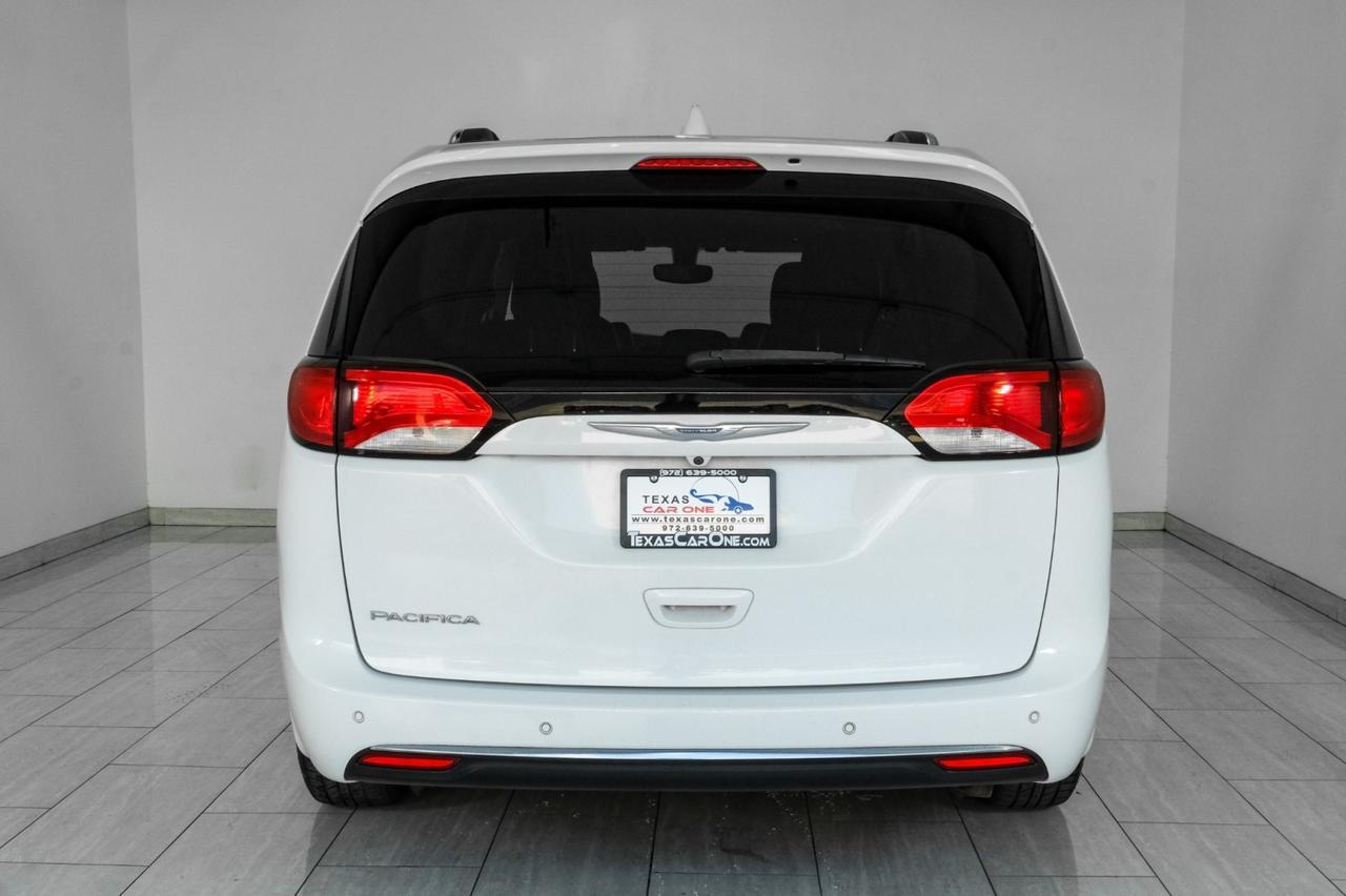 2018 Chrysler Pacifica TOURING L BLIND SPOT ASSIST LEATHER HEATED SEATS REAR CAMERA KEYLESS START BLUETOOTH Carrollton TX