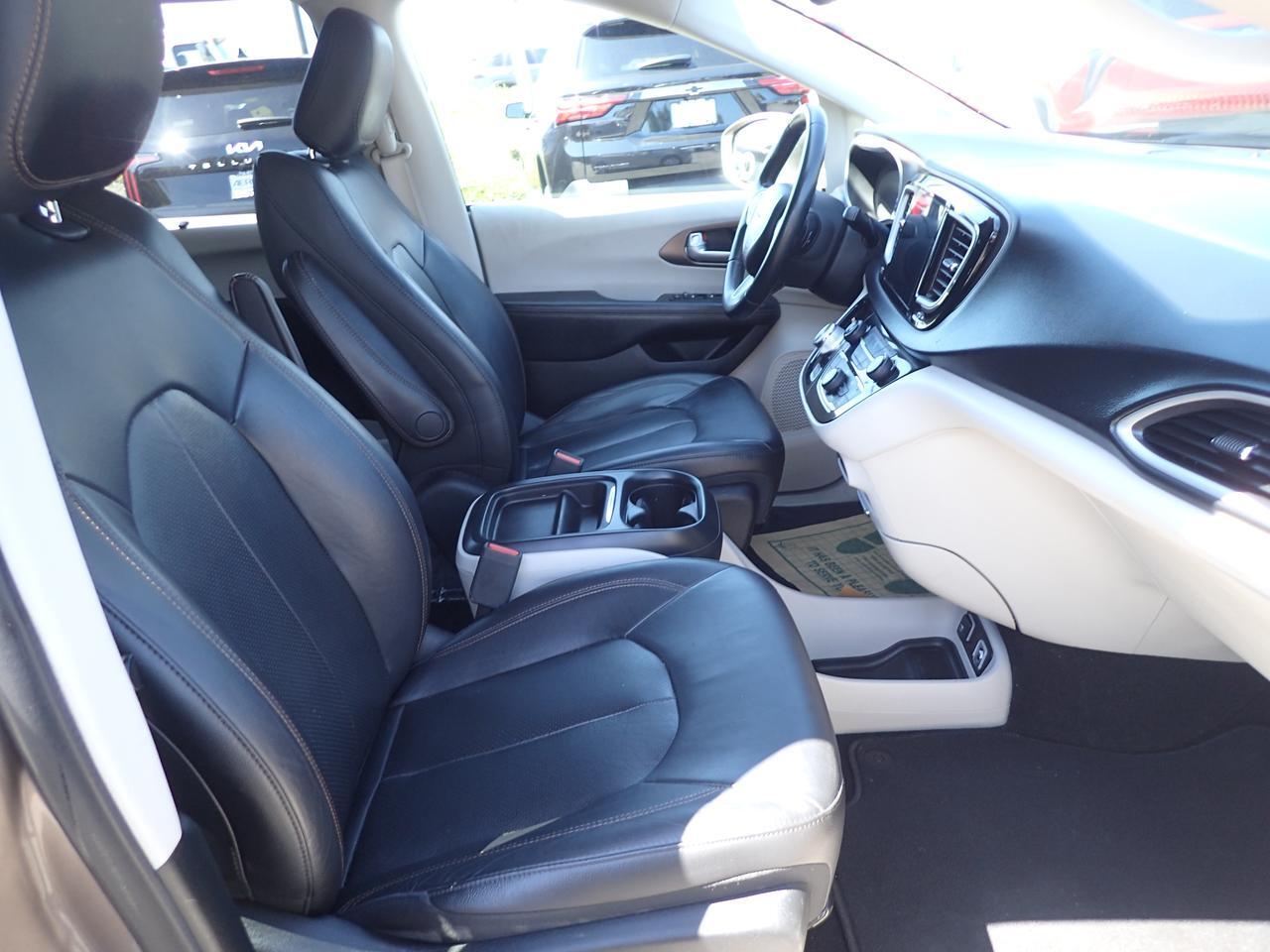 2018 Chrysler Pacifica Touring L Anaheim CA