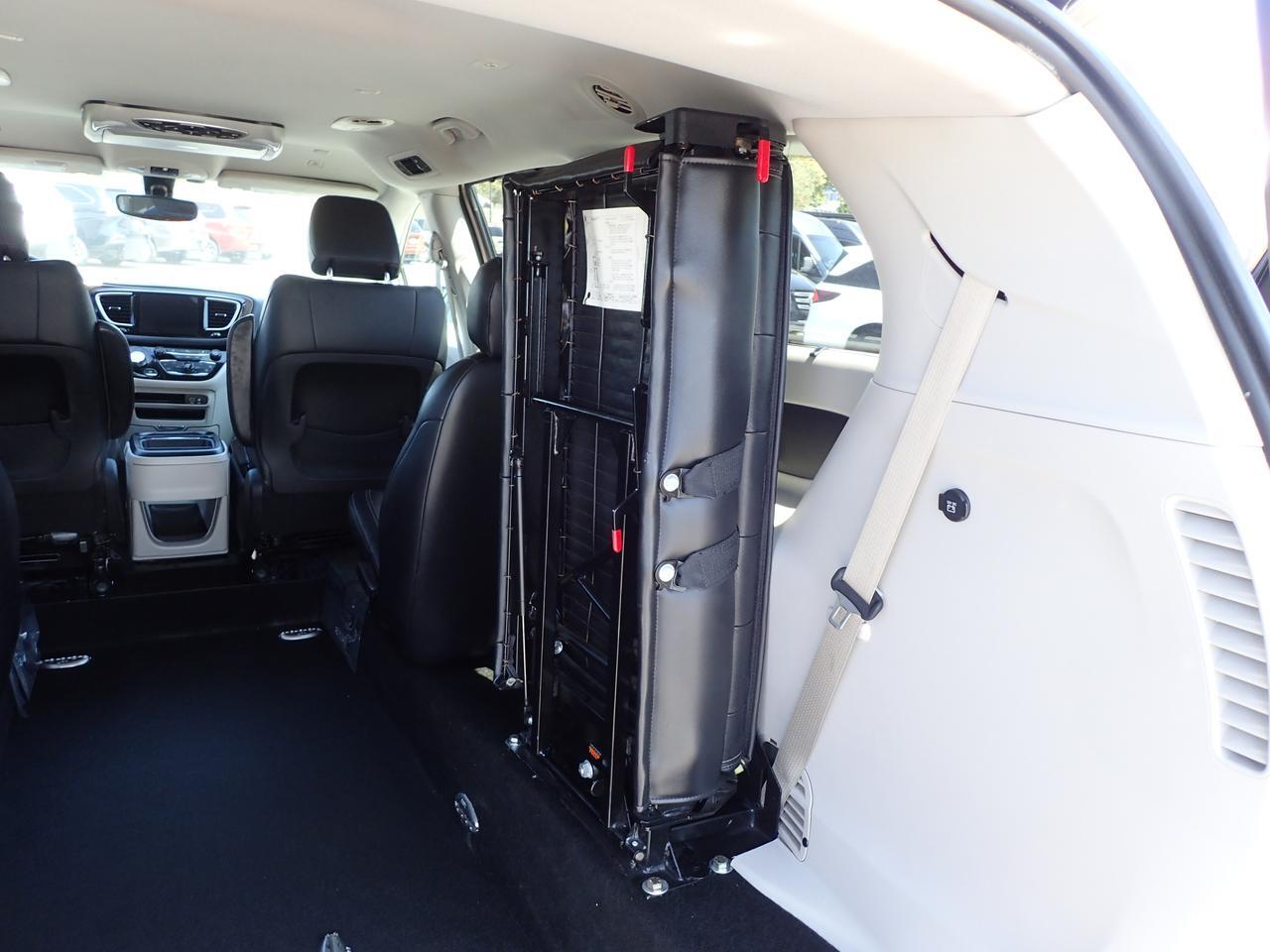 2018 Chrysler Pacifica Touring L Anaheim CA