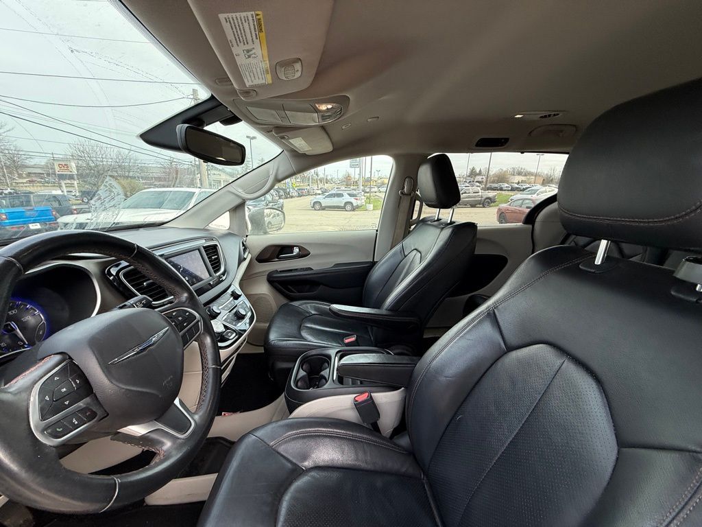 2018 Chrysler Pacifica Touring L Crestwood KY