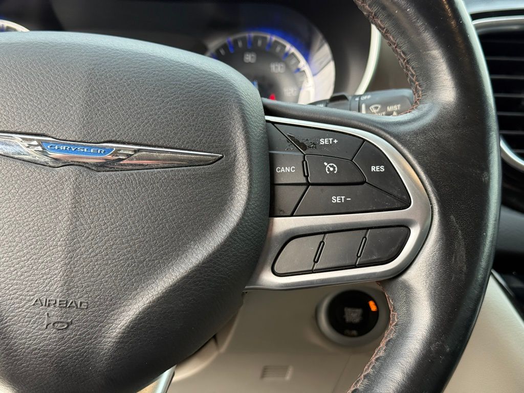 2018 Chrysler Pacifica Touring L Crestwood KY
