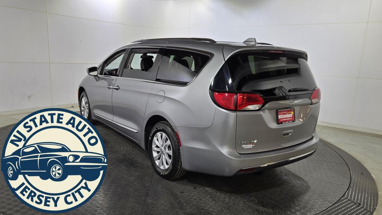 2018 Chrysler Pacifica Touring L Jersey City NJ