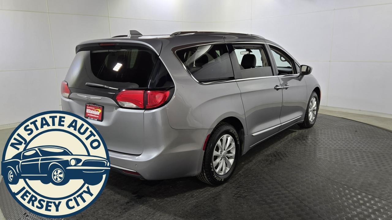 2018 Chrysler Pacifica Touring L Jersey City NJ