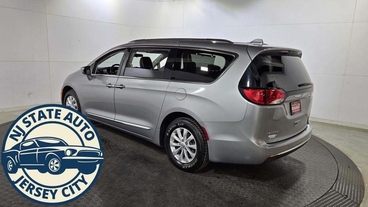 2018 Chrysler Pacifica Touring L Jersey City NJ