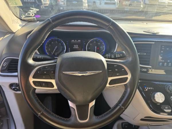 2018 Chrysler Pacifica Touring L Mesa AZ