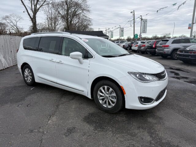 2018 Chrysler Pacifica Touring L Plus East Islip NY
