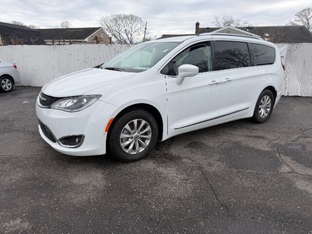 2018 Chrysler Pacifica Touring L Plus