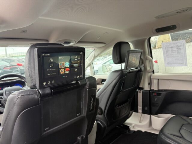 2018 Chrysler Pacifica Touring L Plus East Islip NY