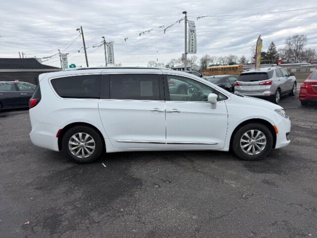 2018 Chrysler Pacifica Touring L Plus East Islip NY