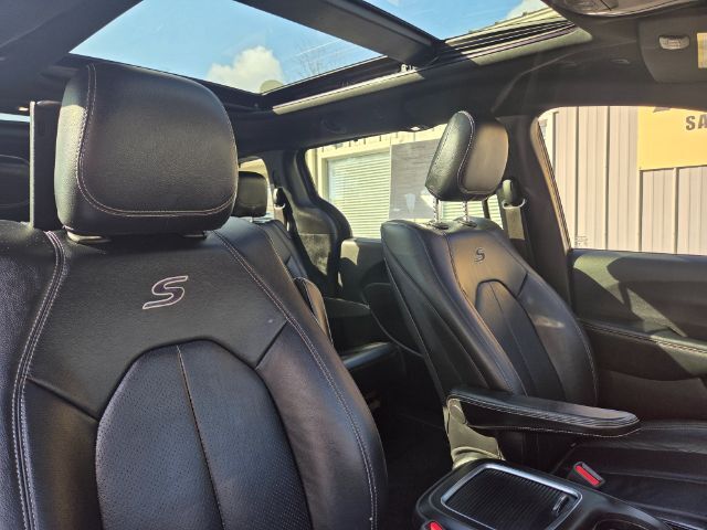 2018 Chrysler Pacifica Touring L Plus Elgin IL