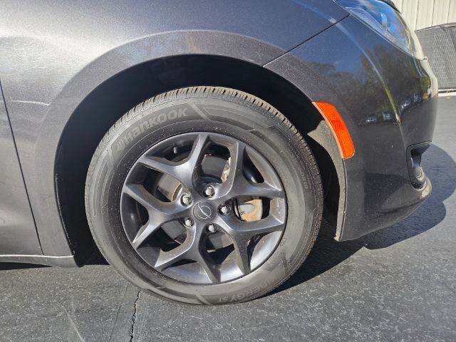 2018 Chrysler Pacifica Touring L Plus Elgin IL