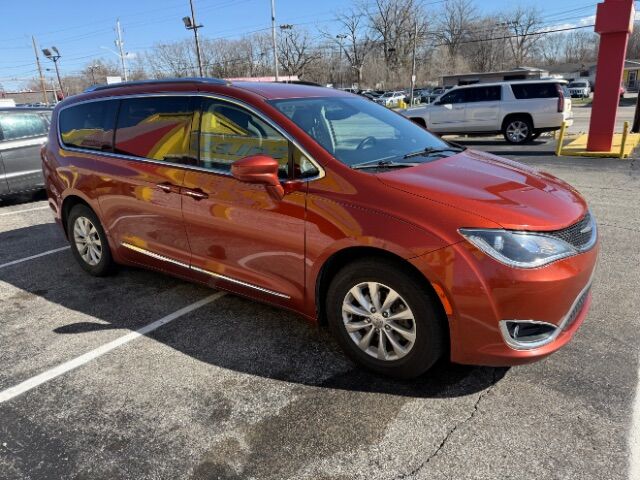 2018 Chrysler Pacifica Touring L Plus