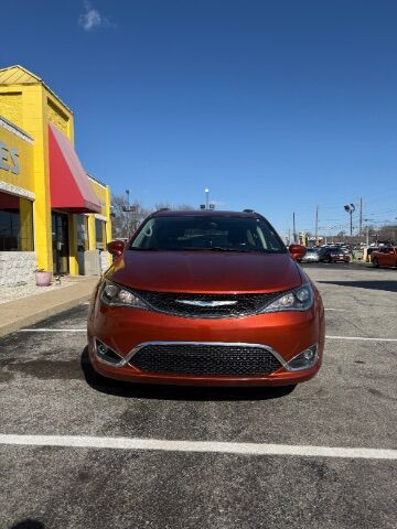 2018 Chrysler Pacifica Touring L Plus