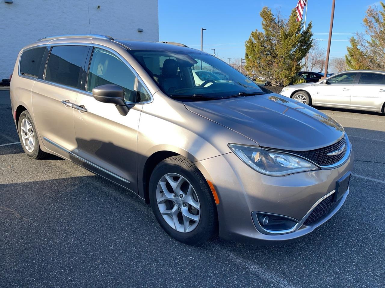 2018 Chrysler Pacifica Touring L Plus