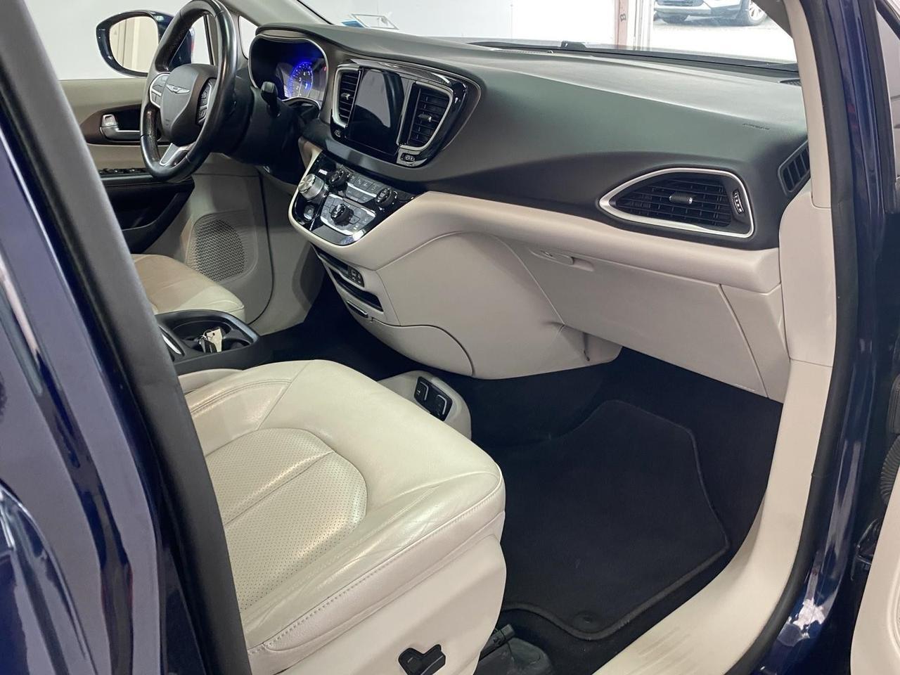 2018 Chrysler Pacifica Touring L Richmond Hill NY