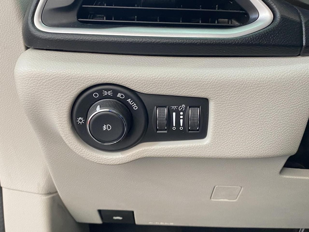 2018 Chrysler Pacifica Touring L Richmond Hill NY