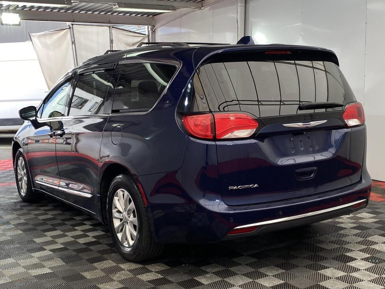 2018 Chrysler Pacifica Touring L Richmond Hill NY