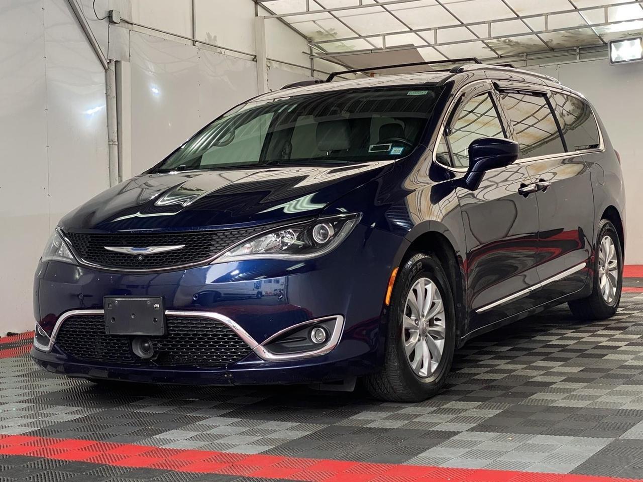 2018 Chrysler Pacifica Touring L Richmond Hill NY
