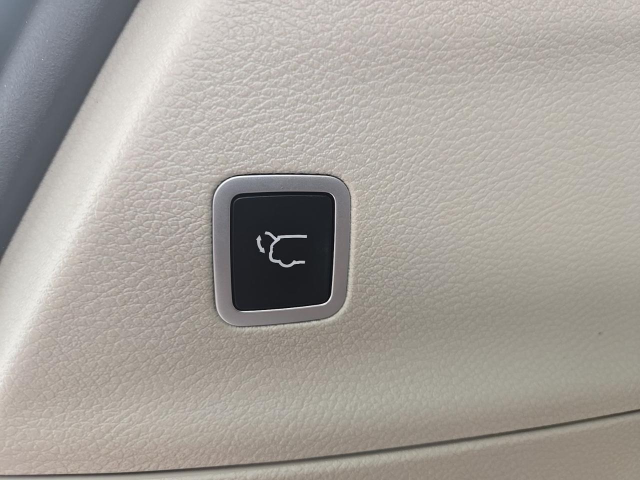 2018 Chrysler Pacifica Touring L West Burlington IA