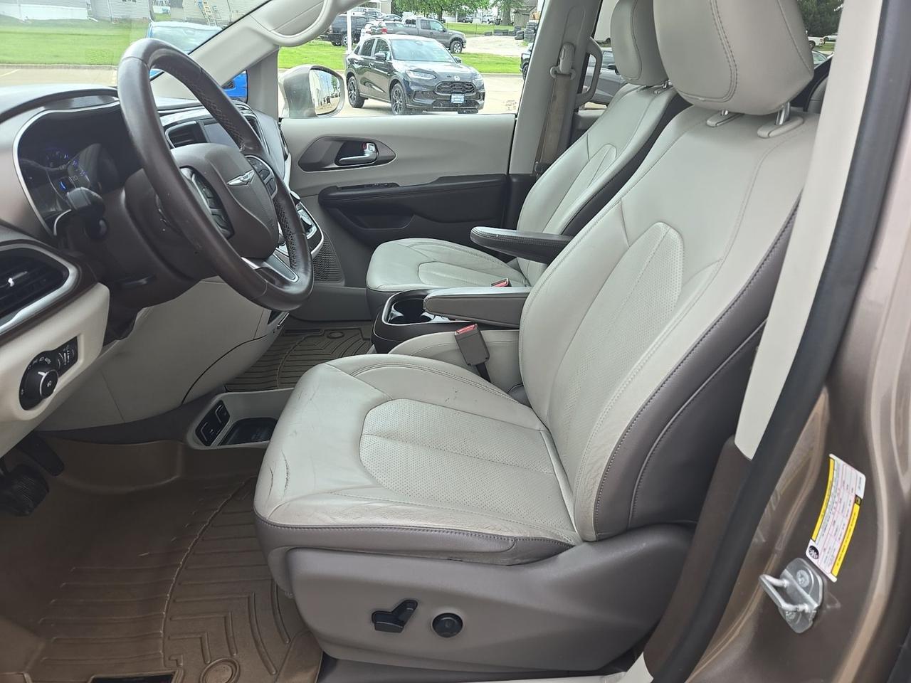 2018 Chrysler Pacifica Touring L West Burlington IA