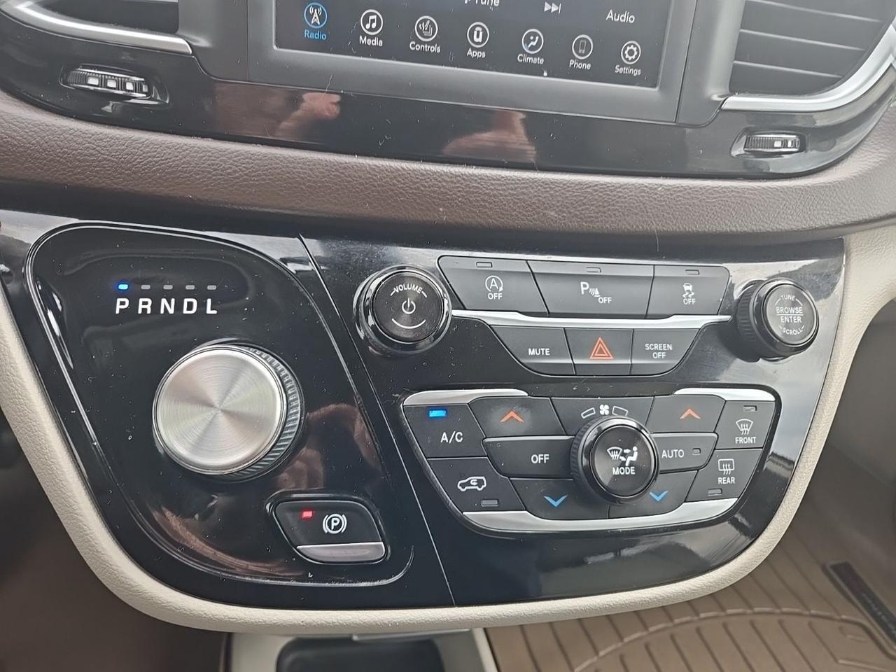 2018 Chrysler Pacifica Touring L West Burlington IA