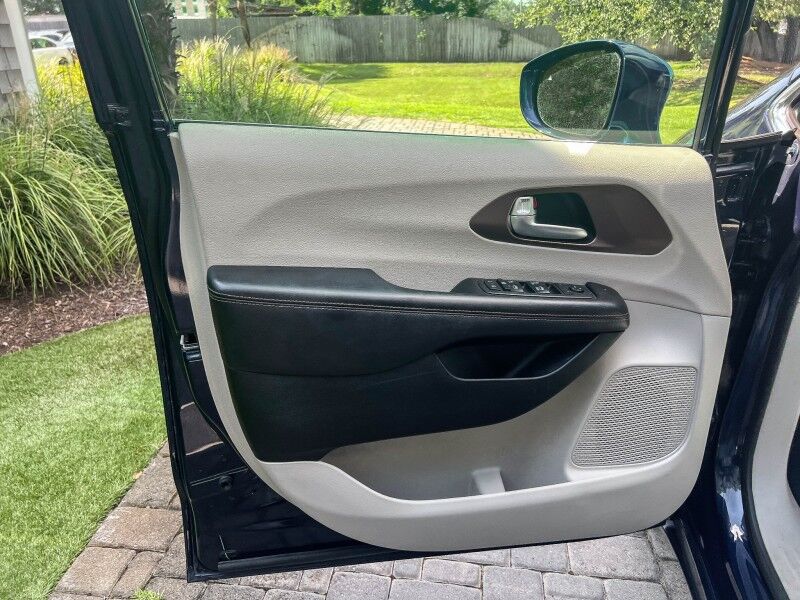 2018 Chrysler Pacifica Touring L Wilmington NC