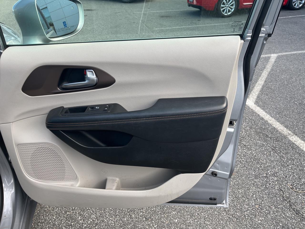 2018 Chrysler Pacifica Touring L Springfield VA