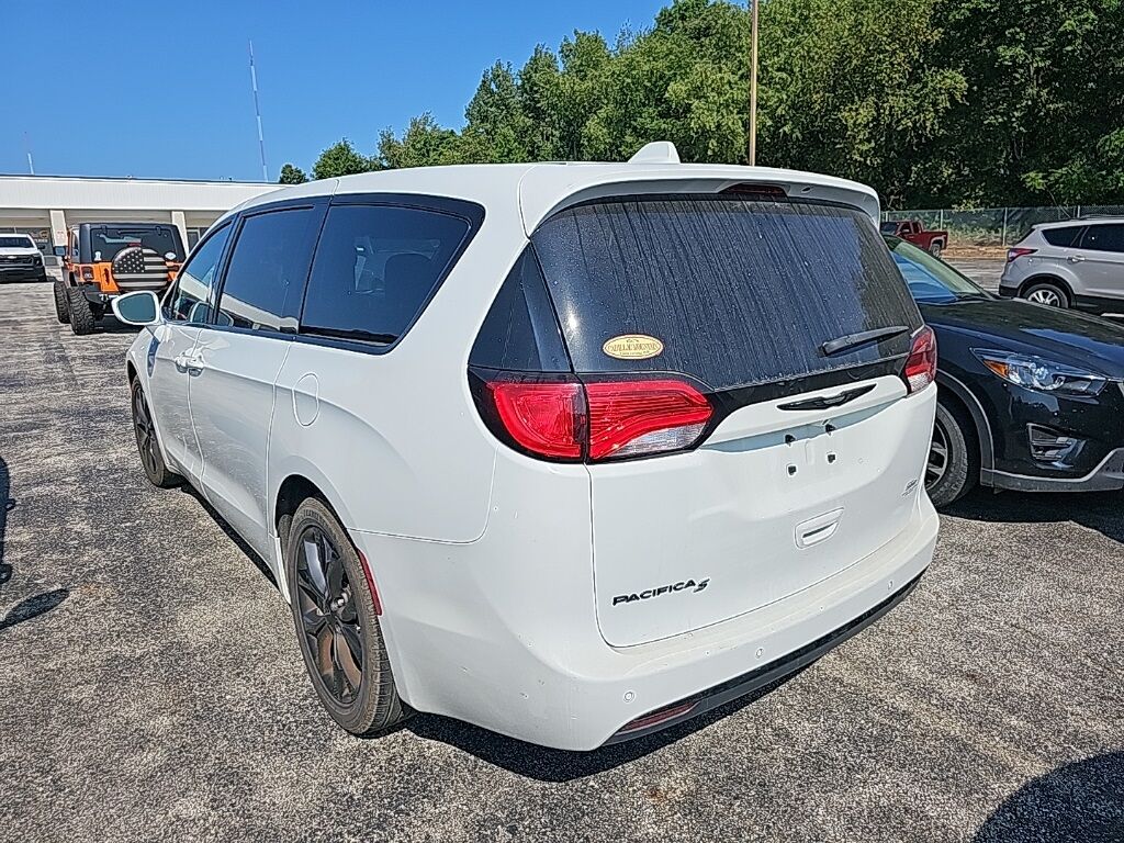2018 Chrysler Pacifica Touring Plus Akron OH