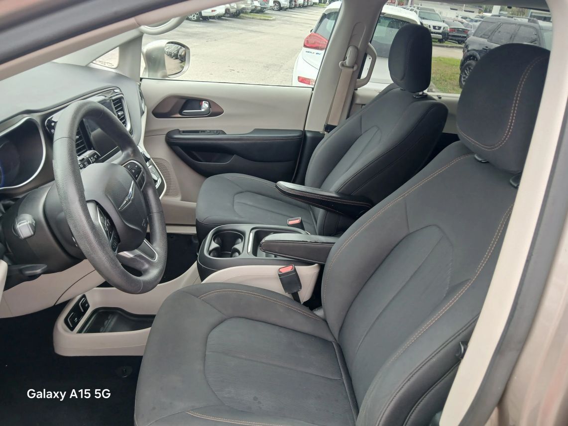 2018 Chrysler Pacifica Touring Plus Minivan 4D Maitland FL