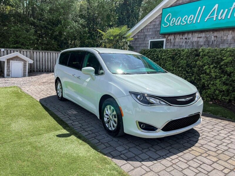2018 Chrysler Pacifica Touring Plus