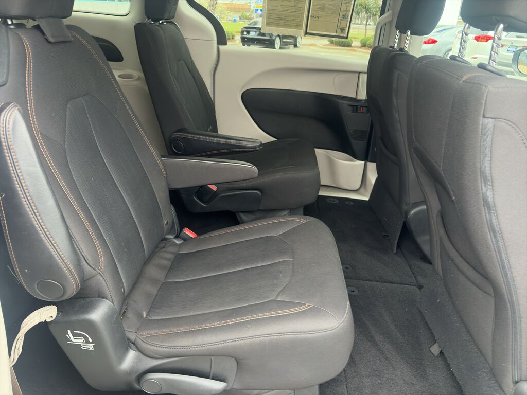 2018 Chrysler Pacifica Touring Wilmington NC