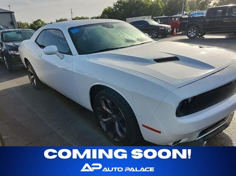 Coupe 2018 DODGE CHALLENGER WHITE 3.6L 6 Cyl Rear Wheel Drive SXT