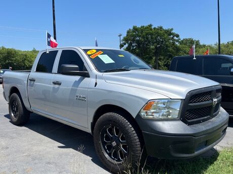2018 DODGE RAM 1500 crew cab Austin TX
