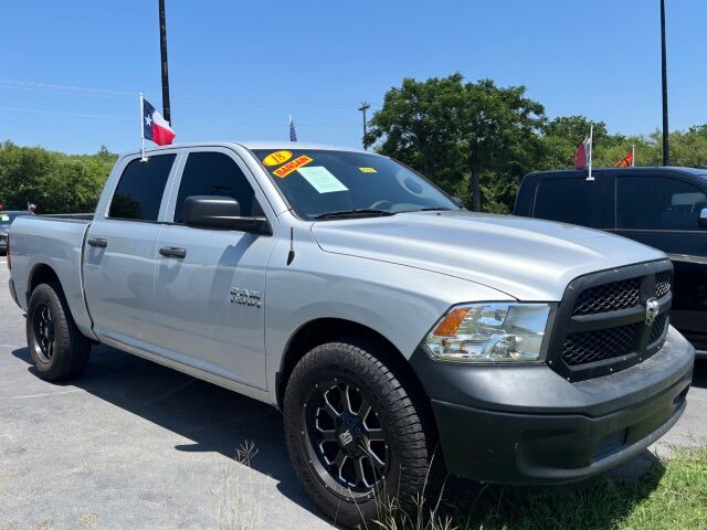 2018 DODGE RAM 1500 crew cab Austin TX