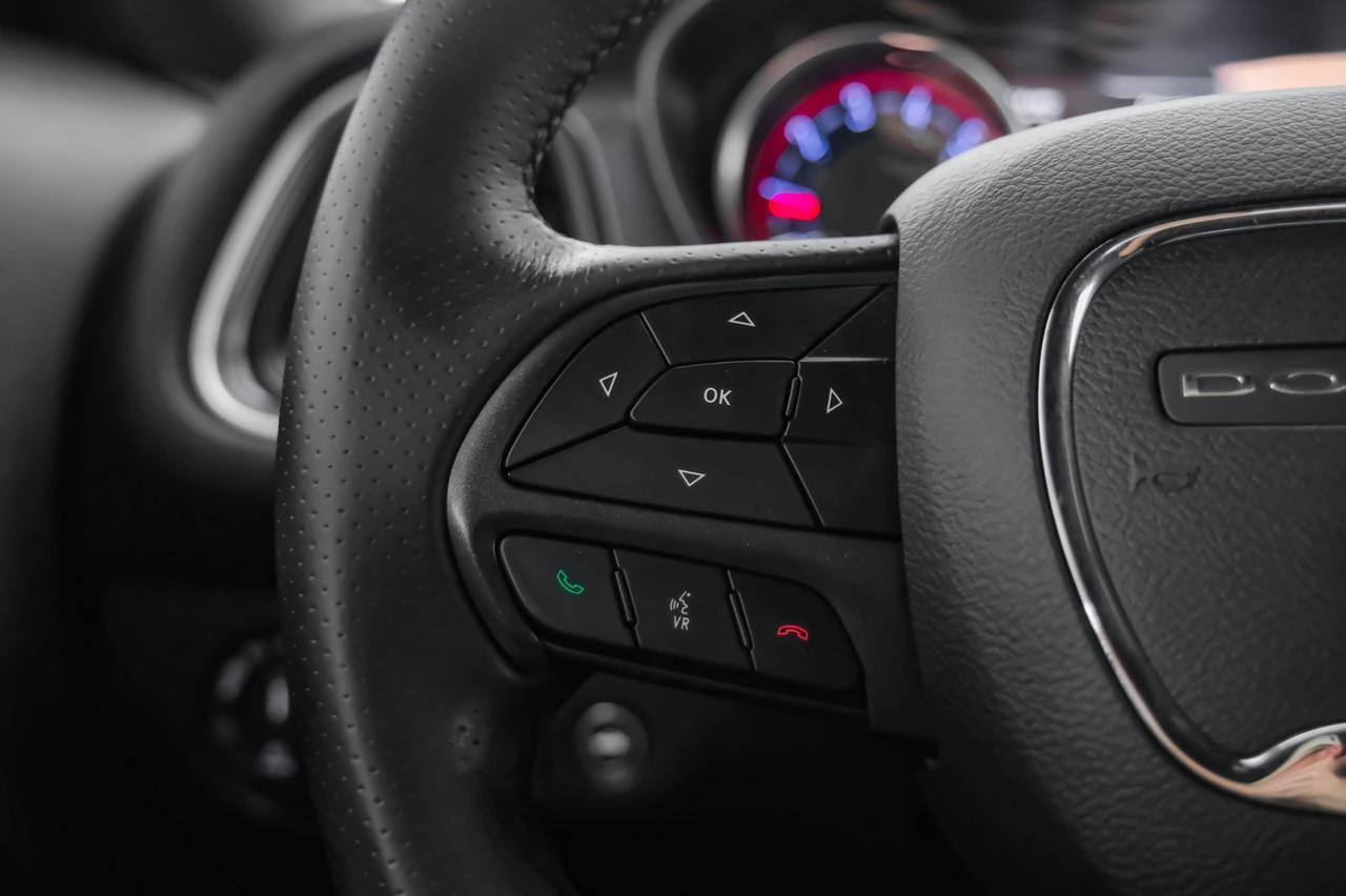 2018 Dodge Challenger R/T 5.7L HEMI AUTOMATIC NAVIGATION REAR CAMERA KEYLESS START BLU Carrollton TX