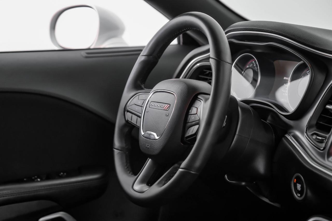 2018 Dodge Challenger R/T 5.7L HEMI AUTOMATIC NAVIGATION REAR CAMERA KEYLESS START BLU Carrollton TX