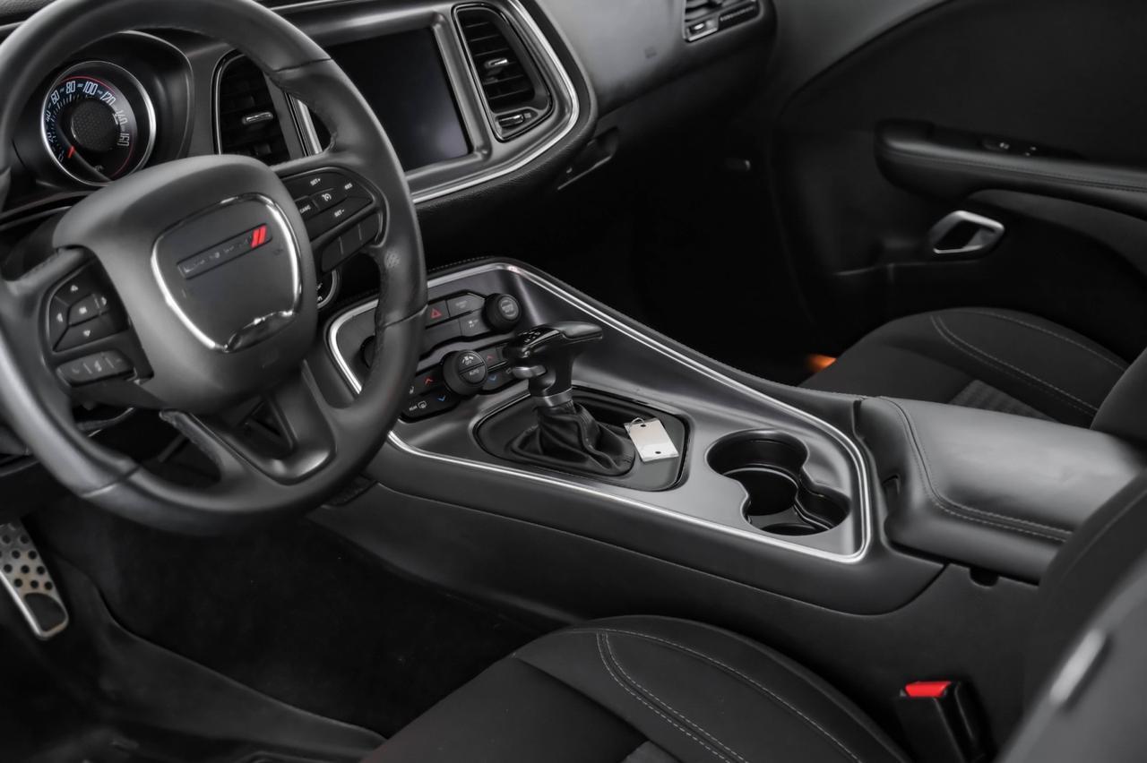 2018 Dodge Challenger R/T 5.7L HEMI AUTOMATIC NAVIGATION REAR CAMERA KEYLESS START BLU Carrollton TX