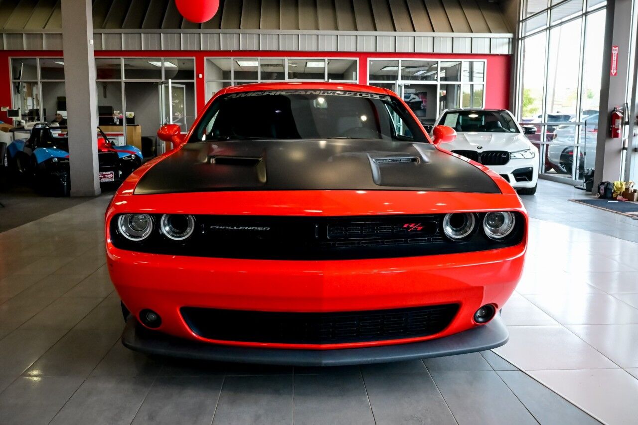 2018 Dodge Challenger R/T Scat Pack photo 2