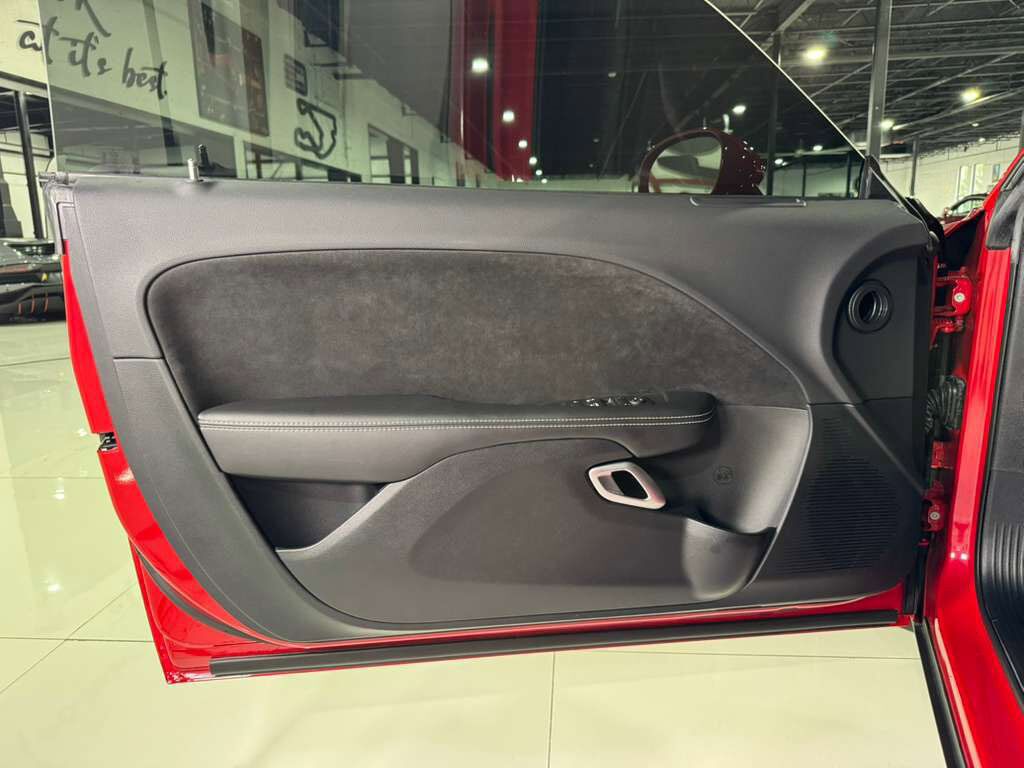 2018 Dodge Challenger SRT Demon DEMON CRATE! Redline Tricoat Pearl paint, satin graphics package, alcantara wheel & MORE!! Fort Lauderdale FL