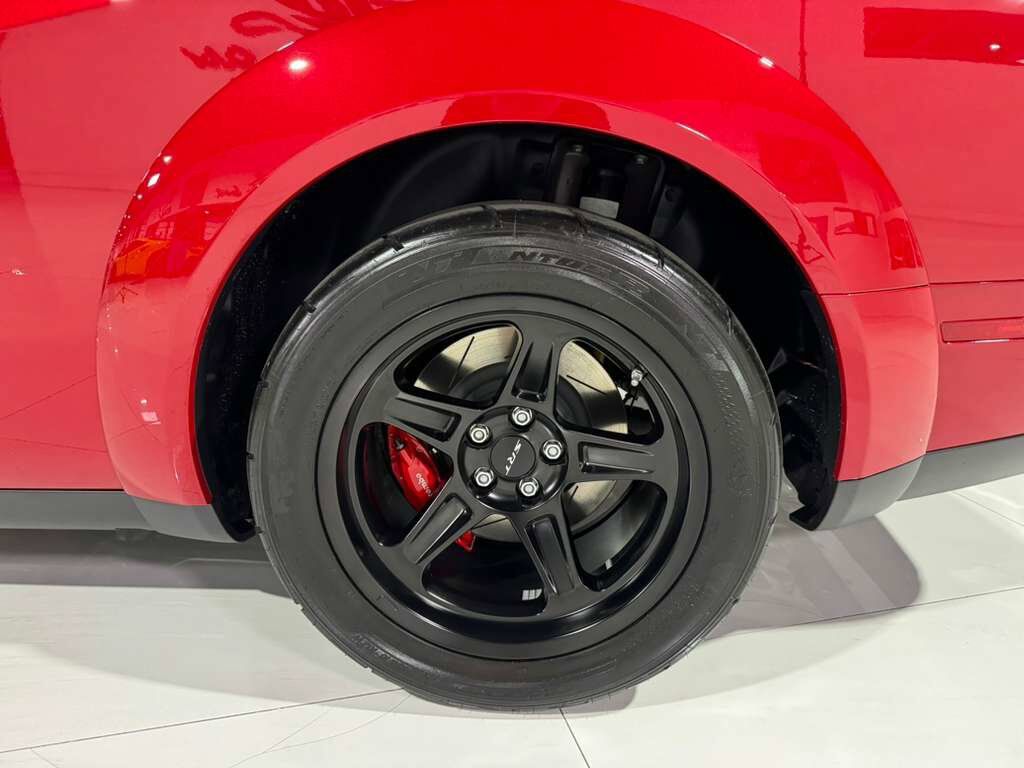 2018 Dodge Challenger SRT Demon DEMON CRATE! Redline Tricoat Pearl paint, satin graphics package, alcantara wheel & MORE!! Fort Lauderdale FL