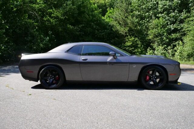 2018 Dodge Challenger SRT Hellcat / Supercharged V8 / Satin Hood! High Point NC
