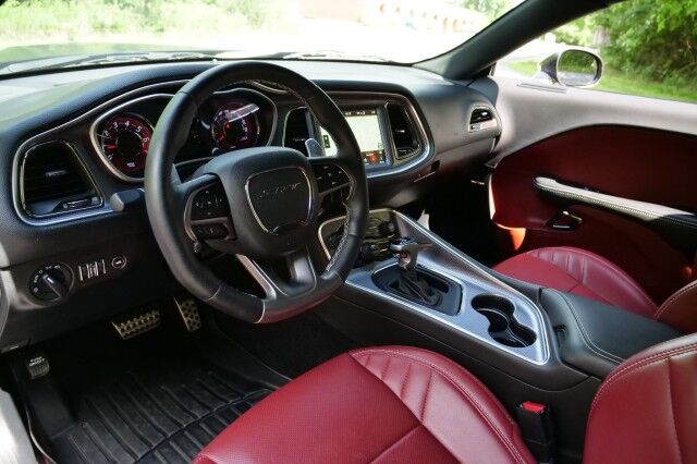 2018 Dodge Challenger SRT Hellcat / Supercharged V8 / Satin Hood! High Point NC