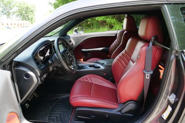 2018 Dodge Challenger SRT Hellcat / Supercharged V8 / Satin Hood! High Point NC